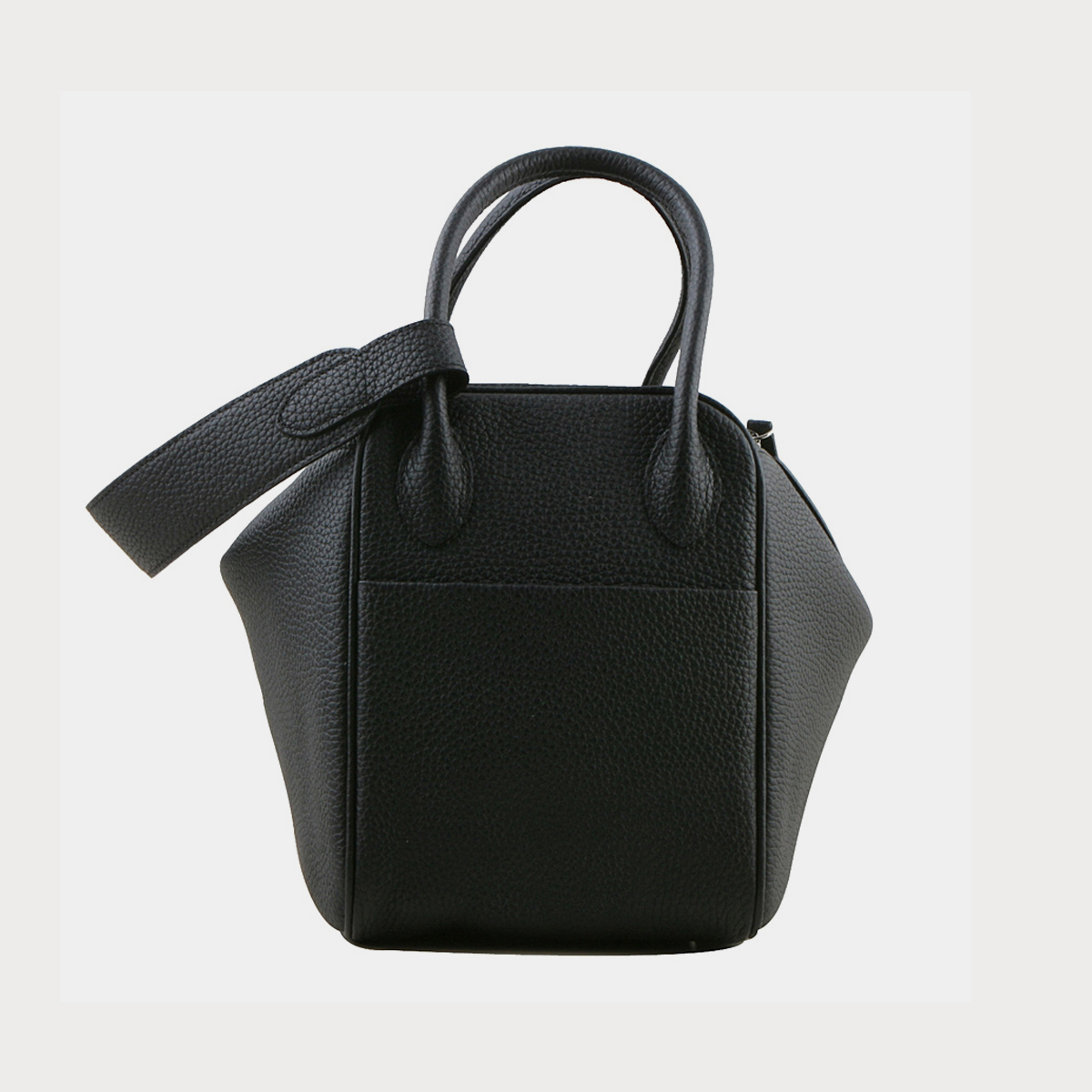LIND BAG 30 / 26 – Black – Charisbag